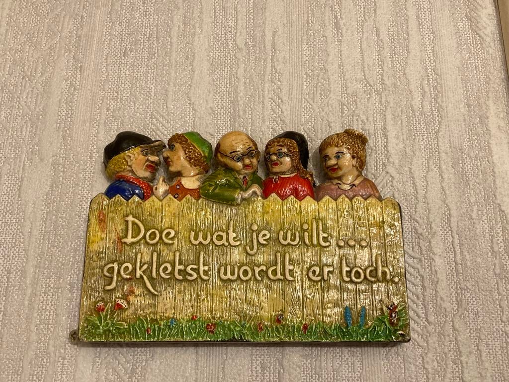 Kadertje met spreuk, Ophalen