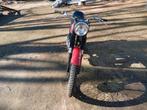 Basse 350, Motos