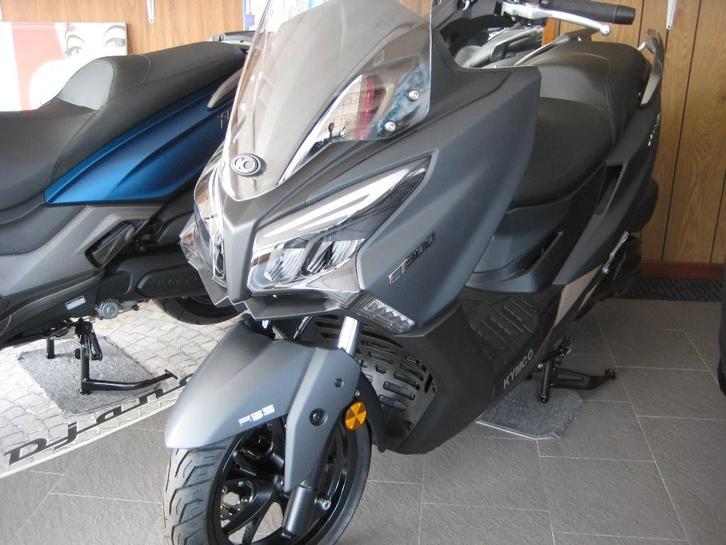 Kymco X-Town 125i PROMO 3.699 € !!!!!!, Fietsen en Brommers, Scooters | Kymco, Nieuw, Benzine, Ophalen