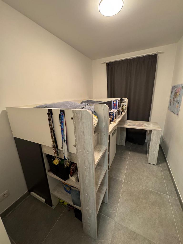 Demi-lit superposé par lit d'enfant, Enfants & Bébés, Chambre d'enfant | Lits superposés & Lits mezzanines, Enlèvement, Comme neuf