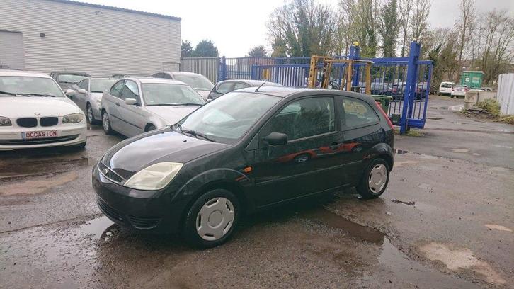 Ford Fiesta 1300cc essence 2005 164000km 1 prop clim GARANT, Auto's, Ford, Bedrijf, Te koop, Fiësta, ABS, Airbags, Airconditioning