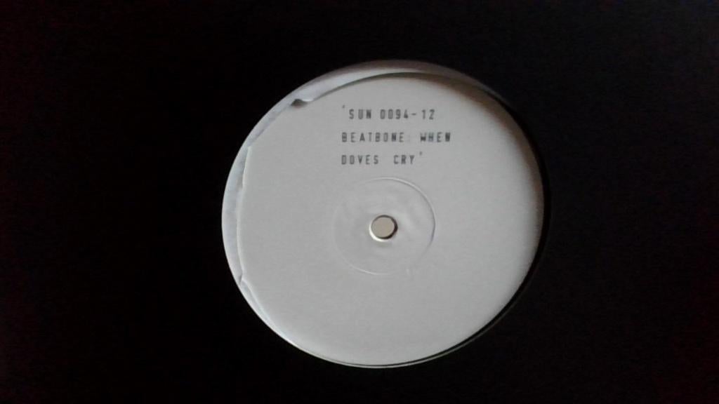 BEATBONE " WHEN DOVES CRY ", Ophalen of Verzenden, Zo goed als nieuw, 12 inch, Dance Populair