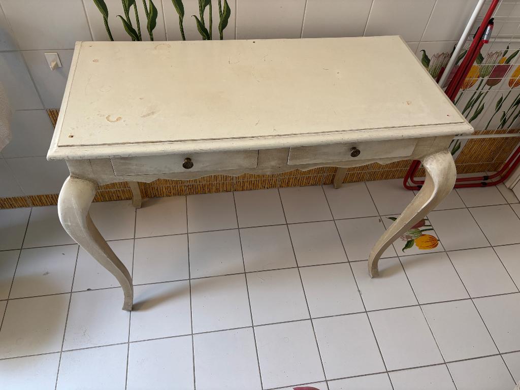 Ensemble de meubles style ancien, Enlèvement