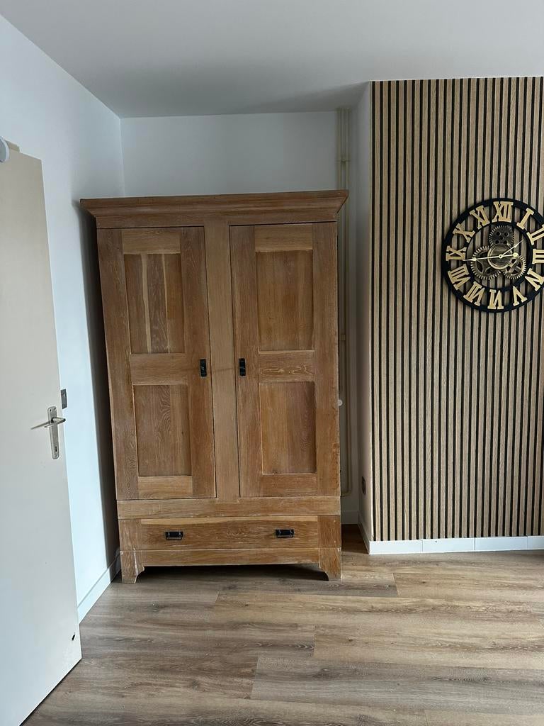 Volle kast, Huis en Inrichting, Ophalen, Zo goed als nieuw