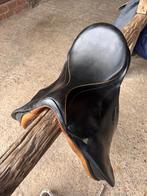Veelzijdig Stubben zadel voor D/E pony, Dieren en Toebehoren, Ophalen, Gebruikt, Recreatie