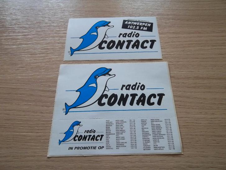 Radio Contact – 2 verschillende zelfklevers (stickers), Verzamelen, Stickers, Nieuw, Film, Tv of Omroep, Ophalen of Verzenden