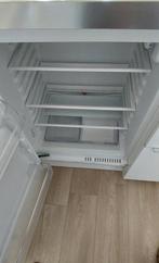 Modèle de table de réfrigérateur encastrable, Electroménager, Enlèvement, Comme neuf, Sans bac à congélation