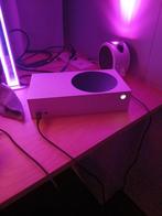 Xbox series s perfecte staat + controller + hdmi 2.1 kabel, Games en Spelcomputers, Ophalen