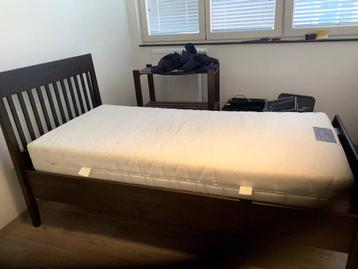 Eenpersoonsbed beschikbaar voor biedingen
