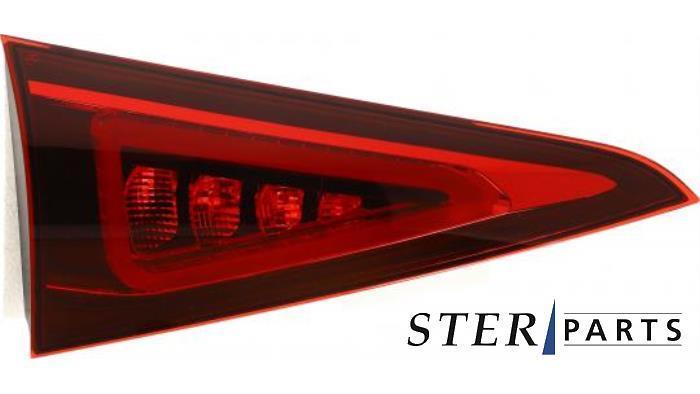 Feu arrière gauche d'un Mercedes GLE, Autos : Pièces & Accessoires, Éclairage, Mercedes-Benz, Utilisé, 3 mois de garantie, Enlèvement ou Envoi