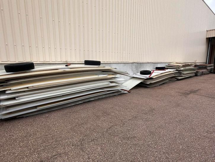 Gebruikte polycarbonaat platen – €2/m² – ideaal voor afdak, Tuin en Terras, Overkappingen, Gebruikt, Serre, Ophalen