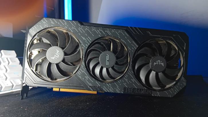 Rx 5600 xt evo 6gb asus tuf, Computers en Software, Videokaarten, Gebruikt, AMD, PCI-Express 4.0, GDDR6, HDMI, Ophalen of Verzenden