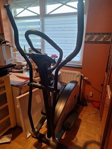 Velo elliptique a donner beschikbaar voor biedingen