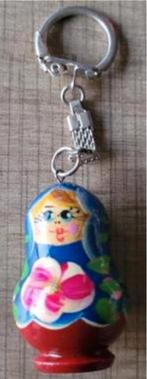Sleutelhanger: Matroesjka poppetje, Enlèvement ou Envoi, Comme neuf, Peluche ou Figurine