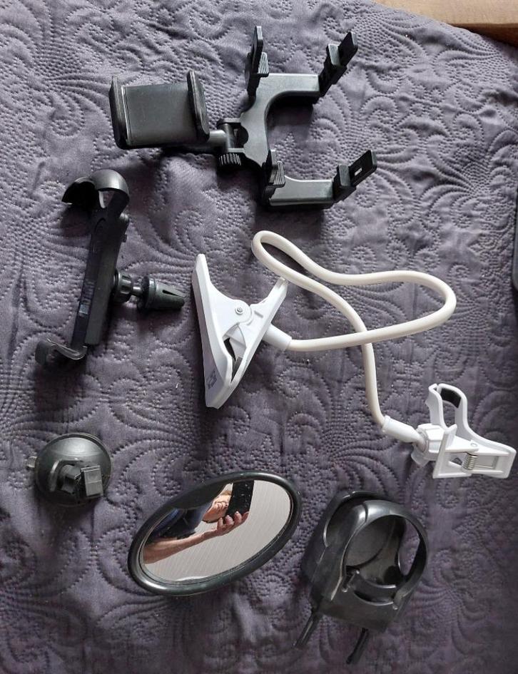 diverses supports GSM - prix sur les photos - neuf & utilisé, Télécoms, Supports de téléphone, Comme neuf, Voiture, Enlèvement