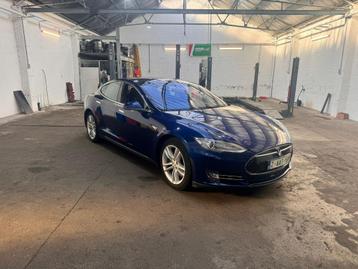 Tesla Model S 85R beschikbaar voor biedingen