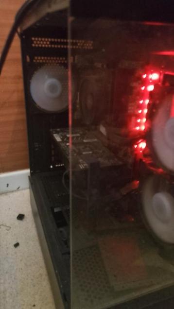 PC DE JEU PORTABLE, Enlèvement ou Envoi