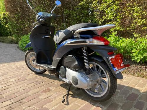Piaggo Liberty 125cc. Slechts 6786 km. In super goede staat., Motoren, Motoren | Piaggio, Particulier, Scooter, 11 kW of minder