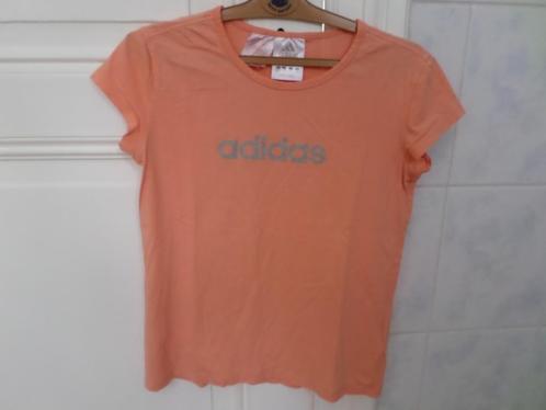 Adidas dun sportshirt voor 12-jarig meisje oranje abrikoos z, Kinderen en Baby's, Kinderkleding | Maat 152, Gebruikt, Meisje, Sport- of Zwemkleding