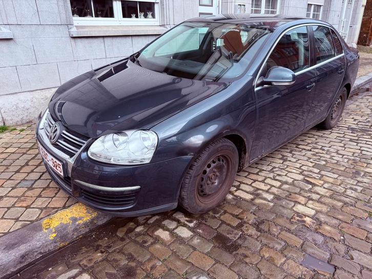 Ve Jetta, Autos, Volkswagen, Particulier, Jetta, ABS, Airbags, Air conditionné, Verrouillage central, Cruise Control, Rétroviseurs électriques