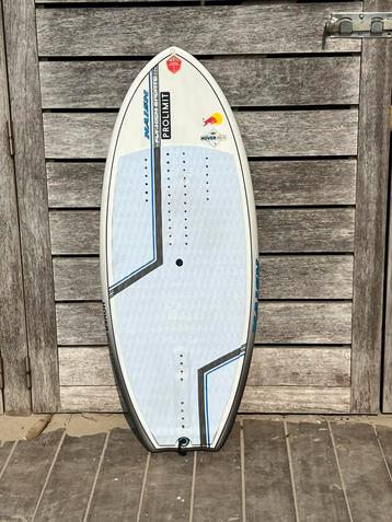 Naish hover wingfoil  beschikbaar voor biedingen