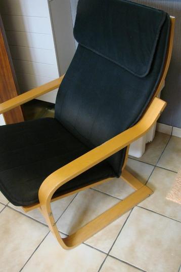 relax zetel met kussen: poang ikea beschikbaar voor biedingen
