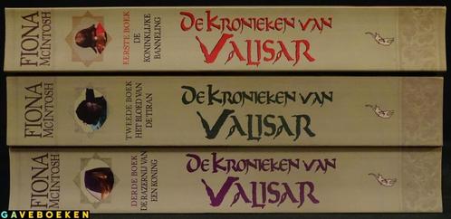 De Kronieken Van Valisar - Fiona McIntosh Luitingh Sijthoff, Boeken, Fantasy, Gelezen, Ophalen of Verzenden