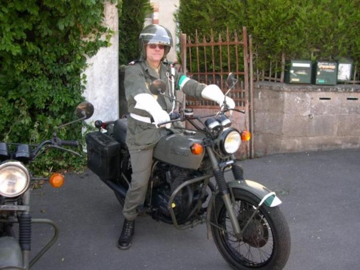 Honda 250 Franse leger (1976), Verzamelen, Militaria | Algemeen, Landmacht, Overige typen, Ophalen