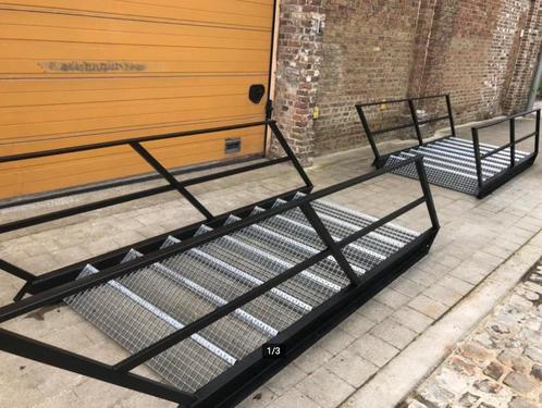 industriële trap zwart 8 treden, Doe-het-zelf en Bouw, Ladders en Trappen, Trap, Ophalen