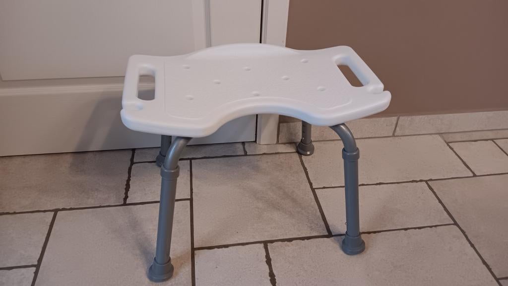 Chaise de douche pour adulte, Enlèvement
