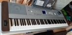 YAMAHA DGX-640 met 3 pedalen en stoeltje, Muziek en Instrumenten, Ophalen, Zo goed als nieuw, Piano