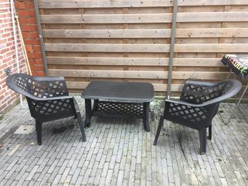 Tuinmeubelen / Meubles de jardin disponible aux enchères