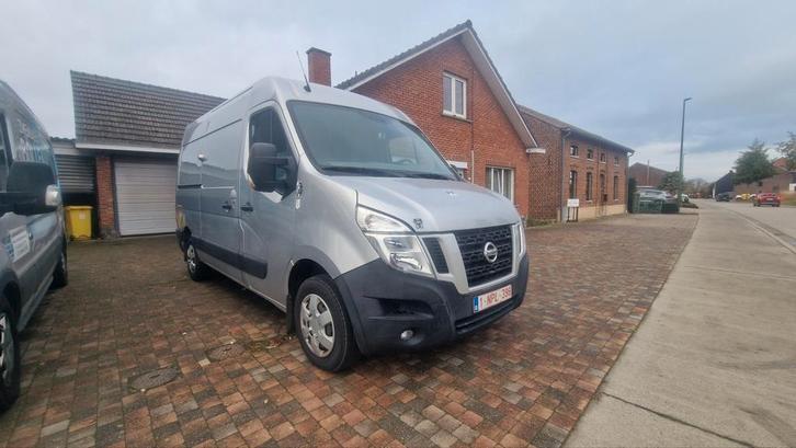 Nissan nv400 2.3diesel 2016, Autos, Nissan, Particulier, NV400, ABS, Caméra de recul, Airbags, Air conditionné, Bluetooth, Verrouillage central