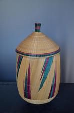 Afrikaanse mand - Tutsi Congo, Huis en Inrichting, Ophalen of Verzenden, Zo goed als nieuw, Rond, Mand