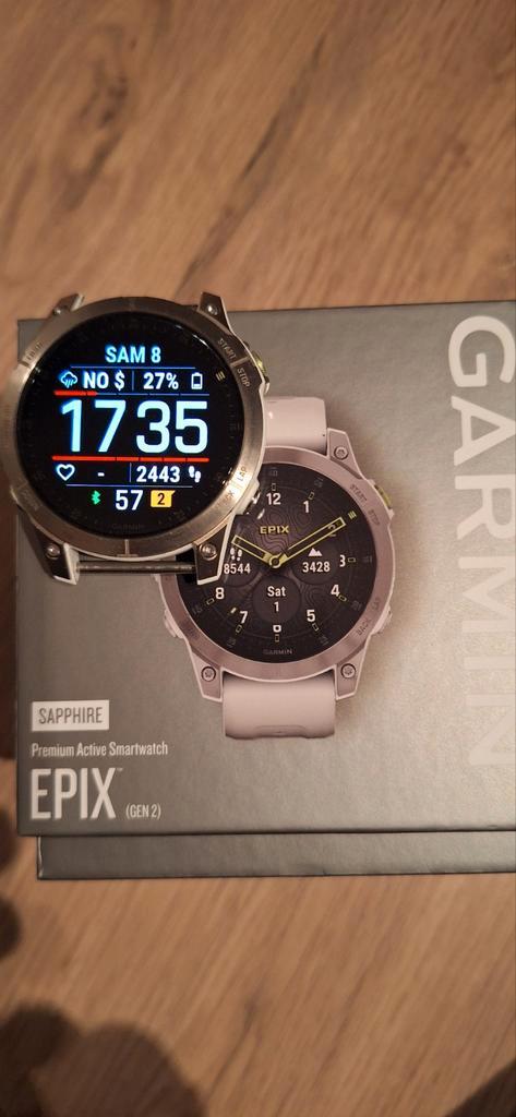 Garmin epix gen 2 saphire titanium 47 cm janvier 2025, Handtassen en Accessoires, Sporthorloges, Gebruikt, Grijs, Afstand, Calorieverbanding