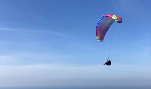 Parapente BGD Epic et accessoires, Sport en Fitness, Zweefvliegen en Paragliding, Zo goed als nieuw, Complete paraglider, Ophalen of Verzenden