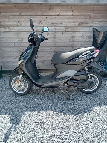 MBK SCOOTER IN NIEUWE STAAT  beschikbaar voor biedingen