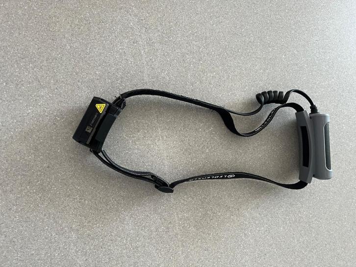 Ledlenser NEO3 hoofdlamp, Caravans en Kamperen, Zaklampen, Ophalen of Verzenden