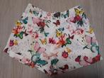 Shortje Someone 128, Kinderen en Baby's, Kinderkleding | Maat 128, Broek, Meisje, Ophalen of Verzenden, Zo goed als nieuw