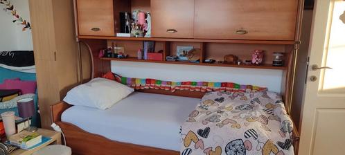 Mooi houten bed met bergruimtes boven en onder 90x200, Huis en Inrichting, Slaapkamer | Complete slaapkamers, Gebruikt, Eenpersoons