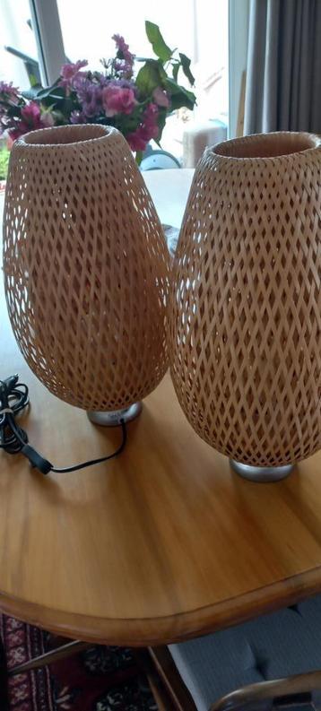 Staan / sfeer lampen beschikbaar voor biedingen
