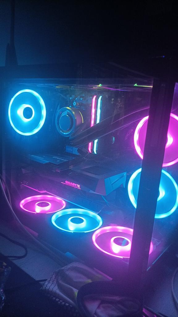 Pc gaming, Informatique & Logiciels, Ordinateurs de bureau, Comme neuf, SSD, Gaming, Enlèvement