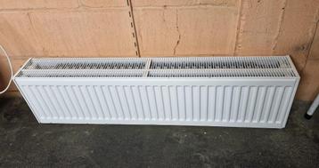 verwarming type 33 120cm in zeer goede staat  beschikbaar voor biedingen