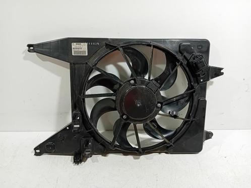KOELVENTILATOR Dacia Sandero I (BS) (8200765566B), Auto-onderdelen, Airco en Verwarming, Dacia, Gebruikt
