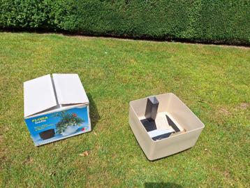 Bloembak op wieltjes met waterreservoir (nieuw - 160 stuks) beschikbaar voor biedingen