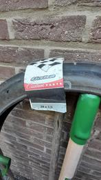 2 banden van 24 inch, Ophalen, Zo goed als nieuw