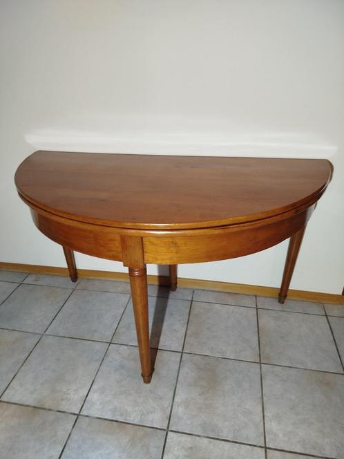 Antiek Biedermeier demi lune/console-tafel notenhout ca.1830, Antiek en Kunst, Antiek | Meubels | Tafels, Ophalen of Verzenden