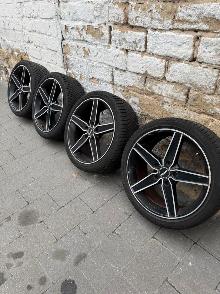 Bmw velgen 18 inch winterbanden, Auto-onderdelen, Banden en Velgen, Banden en Velgen, Winterbanden, 18 inch, 225 mm, Personenwagen