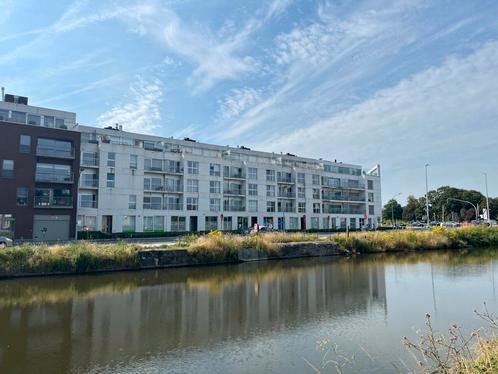 Appartement te koop in Sint-Kruis, Immo, Huizen en Appartementen te koop, Appartement, A