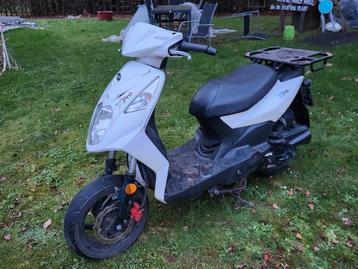 Scooter SYM X-Pro (VASTE PRIJS) beschikbaar voor biedingen